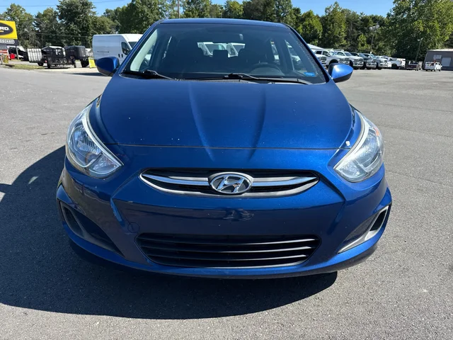 SEMINUEVOS HYUNDAI Accent at Matthews in Liberty Buick GMC