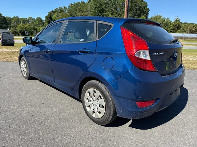SEMINUEVOS HYUNDAI Accent at Matthews in Liberty Buick GMC