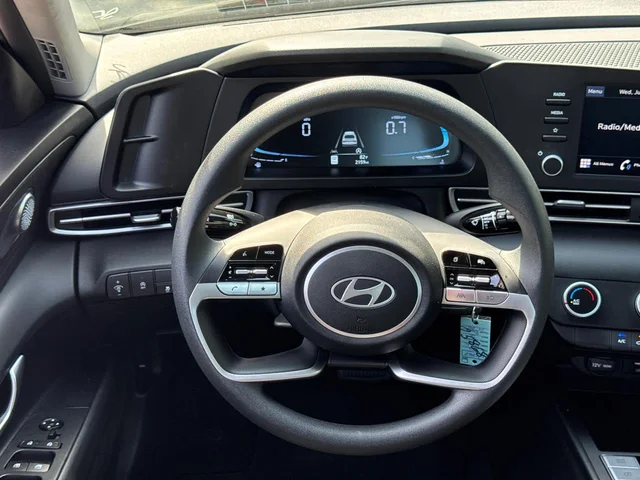 SEMINUEVOS HYUNDAI Elantra a Estados en autogozo