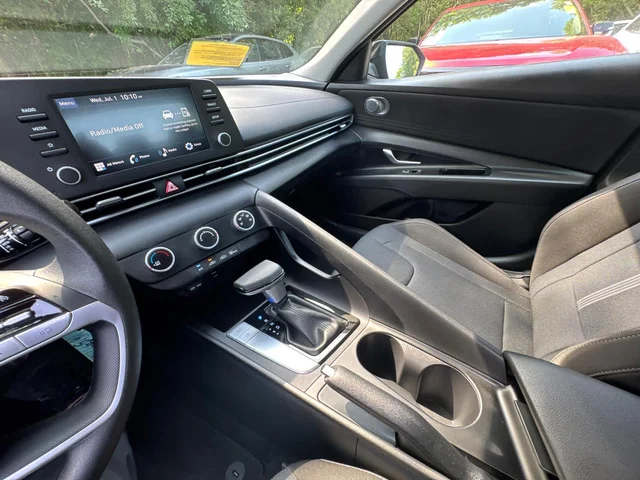 SEMINUEVOS HYUNDAI Elantra a Estados en autogozo