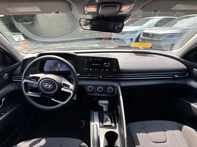 SEMINUEVOS HYUNDAI Elantra a Estados en autogozo