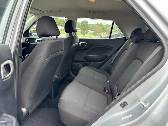 SEMINUEVOS HYUNDAI Venue at Matthews in Liberty Buick GMC