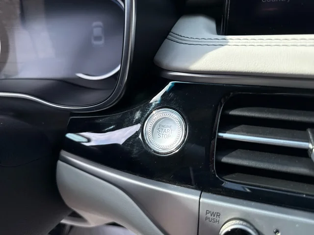 SEMINUEVOS GENESIS G70 at Matthews in Liberty Buick GMC