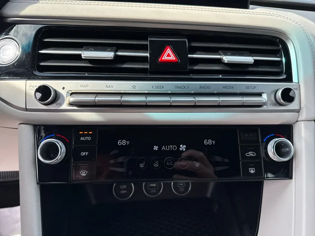 SEMINUEVOS GENESIS G70 at Matthews in Liberty Buick GMC
