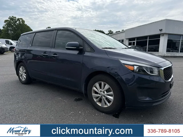 SEMINUEVOS KIA Sedona at Matthews in Liberty Buick GMC