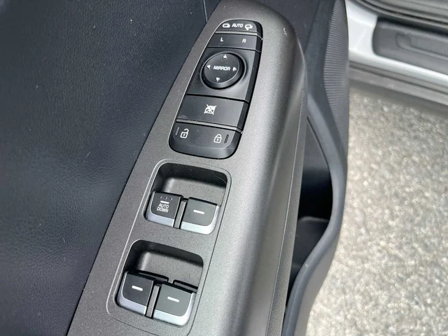 SEMINUEVOS KIA Sportage at Matthews in Liberty Buick GMC