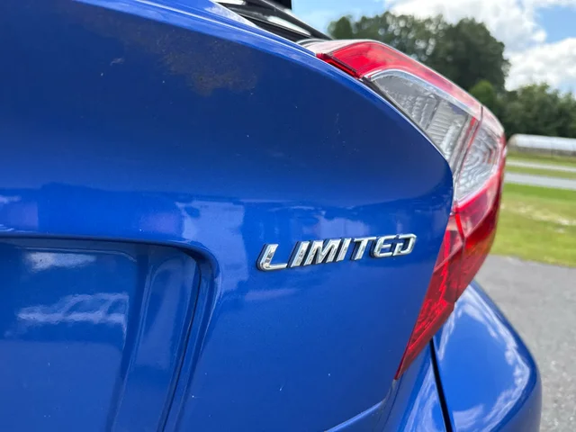 SEMINUEVOS TOYOTA C-HR at Matthews in Liberty Buick GMC