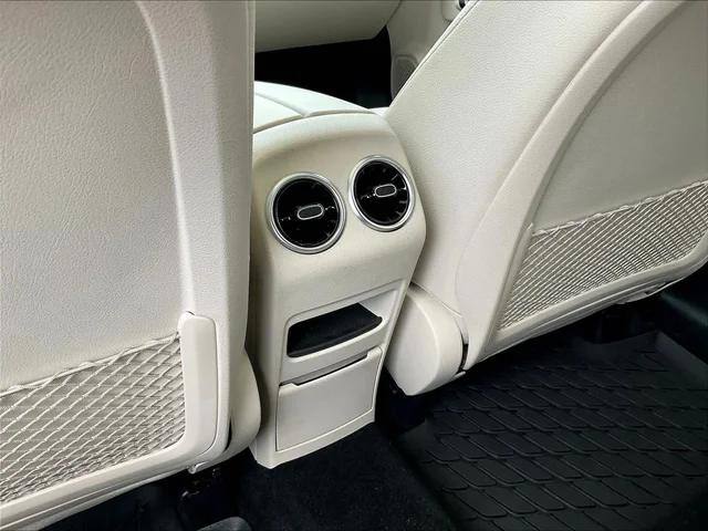 SEMINUEVOS MERCEDES-BENZ GLB 250 a Estados en autogozo