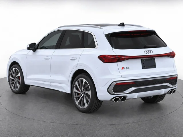 Nuevos AUDI SQ5 à Estados chez autogozo