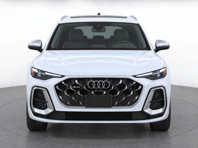 Nuevos AUDI SQ5 à Estados chez autogozo