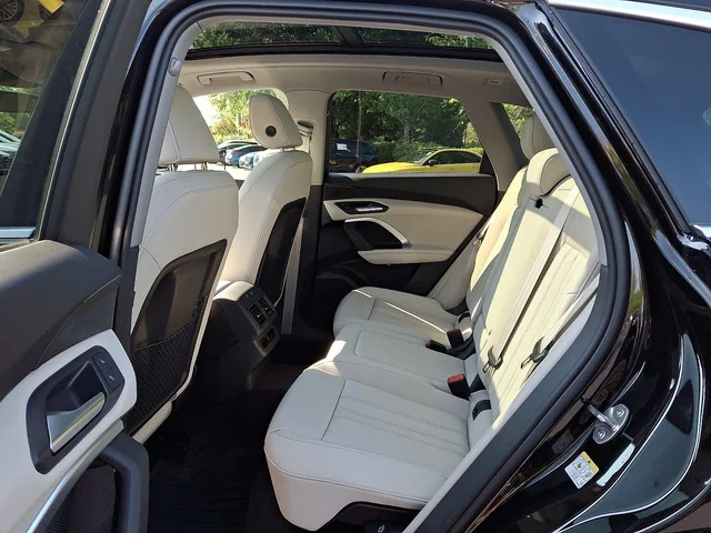 Nuevos AUDI Q5 à Estados chez autogozo
