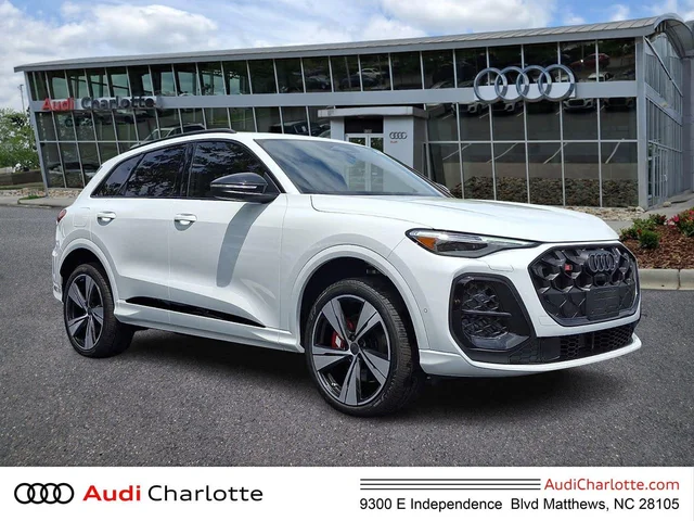 Nuevos AUDI SQ5 à Estados chez autogozo