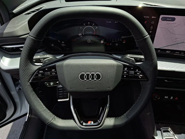 Nuevos AUDI SQ5 à Estados chez autogozo