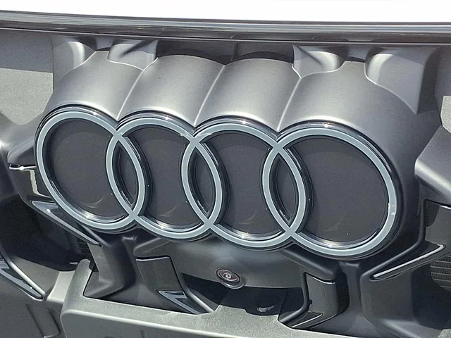 Nuevos AUDI SQ5 à Estados chez autogozo
