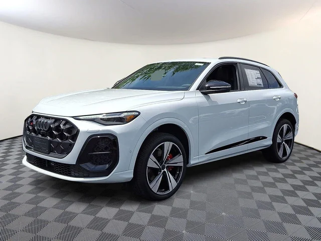 Nuevos AUDI SQ5 à Estados chez autogozo