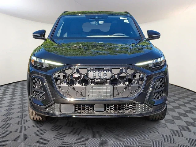 Nuevos AUDI SQ5 à Estados chez autogozo