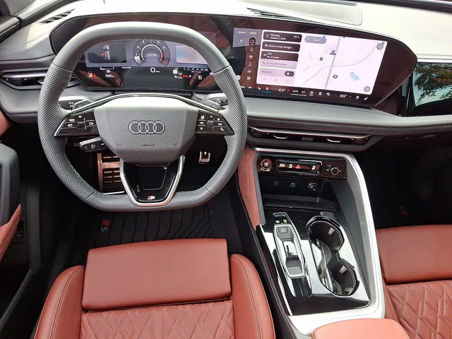Nuevos AUDI SQ5 à Estados chez autogozo