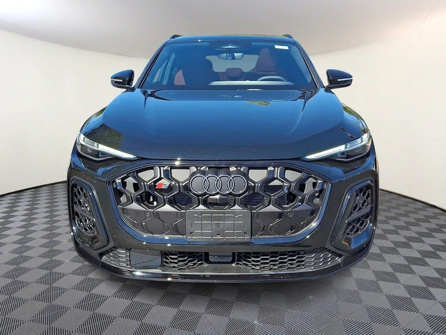 Nuevos AUDI SQ5 à Estados chez autogozo