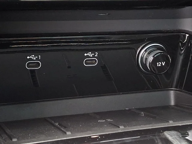 Nuevos AUDI SQ5 à Estados chez autogozo