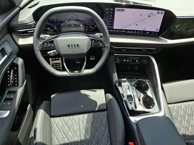 Nuevos AUDI SQ5 à Estados chez autogozo