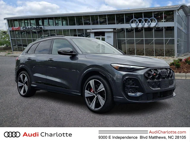 Nuevos AUDI SQ5 à Estados chez autogozo