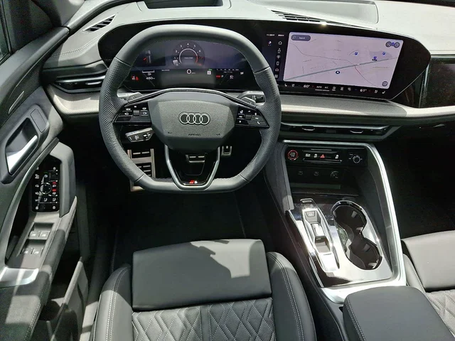 Nuevos AUDI SQ5 à Estados chez autogozo