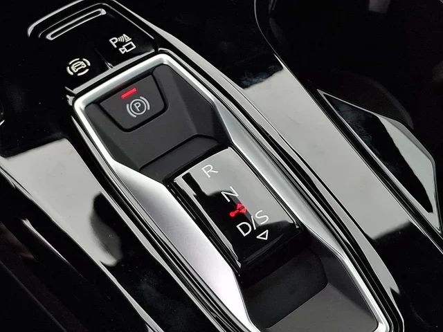Nuevos AUDI SQ5 à Estados chez autogozo
