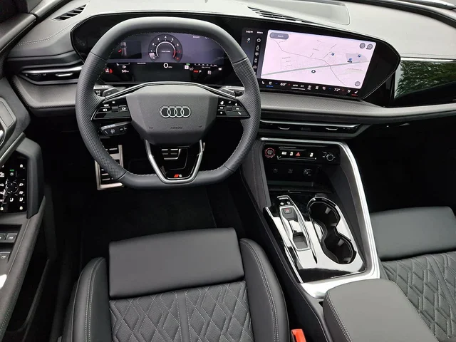 Nuevos AUDI SQ5 à Estados chez autogozo