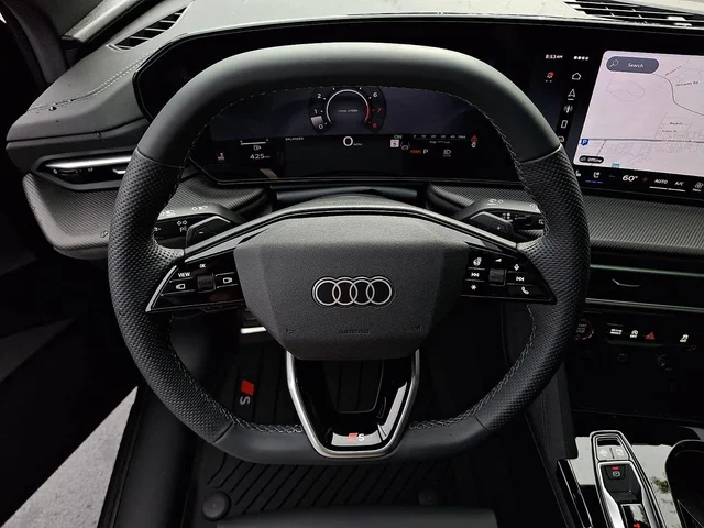 Nuevos AUDI SQ5 à Estados chez autogozo