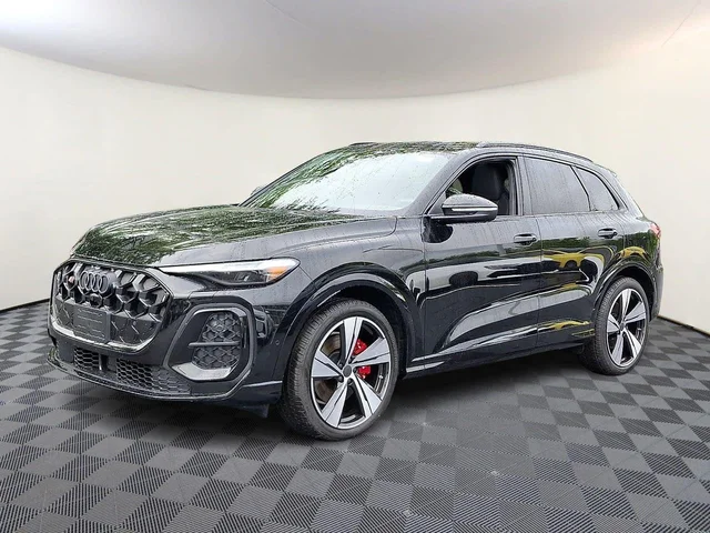 Nuevos AUDI SQ5 à Estados chez autogozo