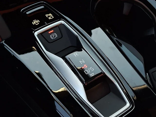 Nuevos AUDI SQ5 à Estados chez autogozo