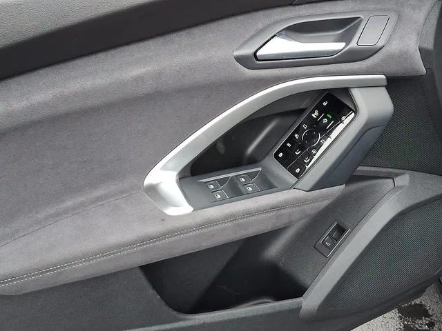 Nuevos AUDI SQ5 à Estados chez autogozo