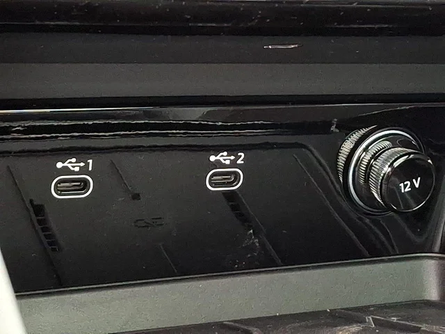 Nuevos AUDI SQ5 à Estados chez autogozo