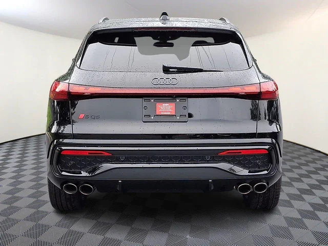 Nuevos AUDI SQ5 à Estados chez autogozo