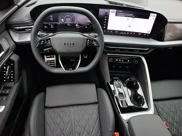 Nuevos AUDI SQ5 à Estados chez autogozo