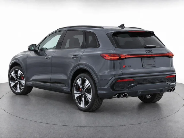 Nuevos AUDI SQ5 à Estados chez autogozo