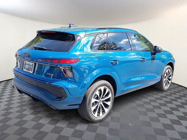 Nuevos AUDI Q3 à Estados chez autogozo