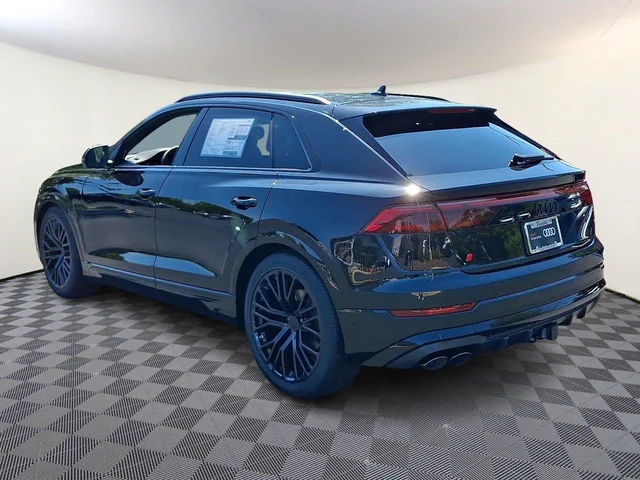Nuevos AUDI SQ8 à Estados chez autogozo