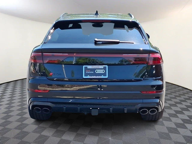 Nuevos AUDI SQ8 à Estados chez autogozo