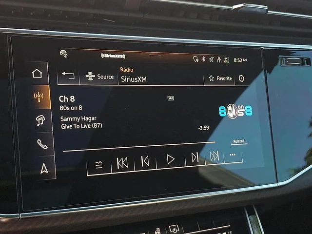 Nuevos AUDI SQ8 à Estados chez autogozo