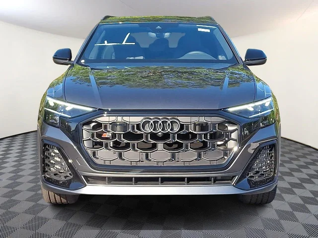 Nuevos AUDI SQ8 à Estados chez autogozo