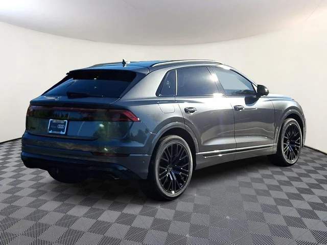 Nuevos AUDI SQ8 à Estados chez autogozo