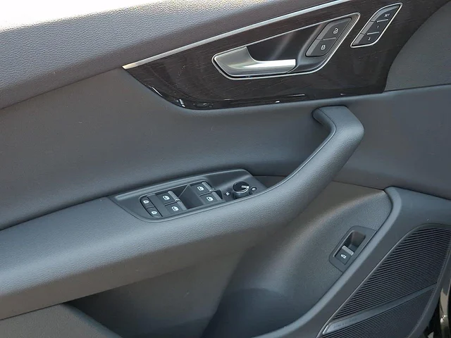 Nuevos AUDI Q7 à Estados chez autogozo