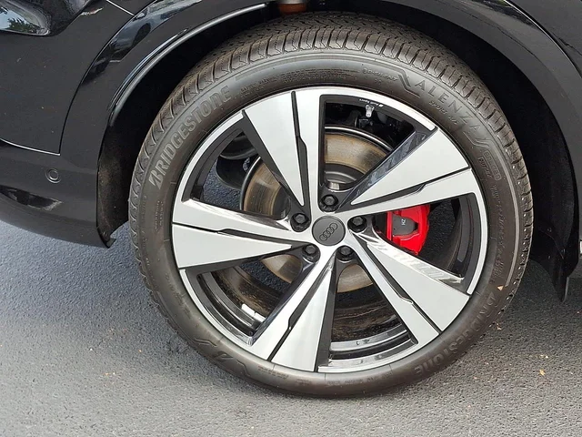Nuevos AUDI SQ5 SPORTBACK à Estados chez autogozo