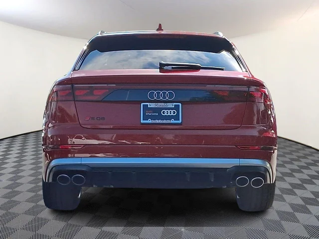 Nuevos AUDI SQ8 à Estados chez autogozo