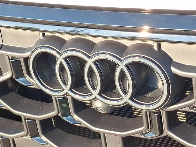 Nuevos AUDI SQ8 à Estados chez autogozo