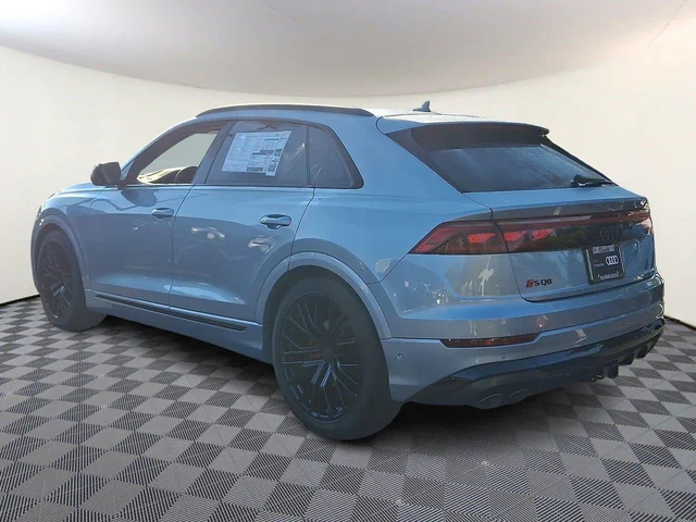 Nuevos AUDI SQ8 à Estados chez autogozo