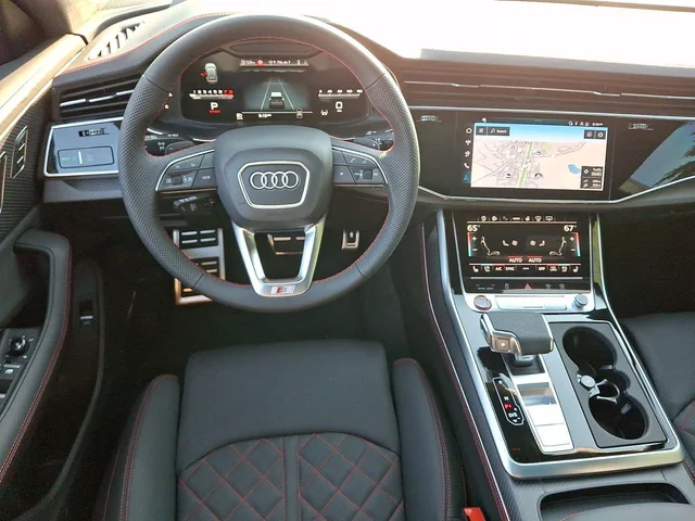 Nuevos AUDI SQ8 à Estados chez autogozo