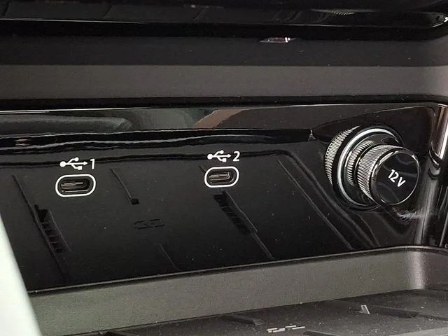 Nuevos AUDI Q5 SPORTBACK à Estados chez autogozo