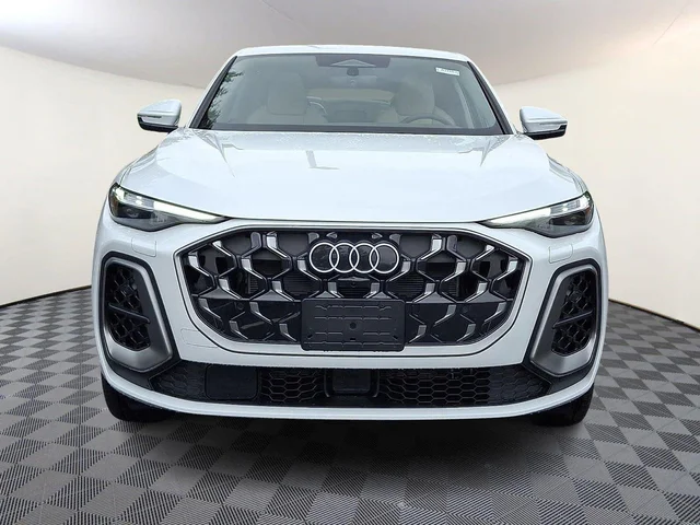 Nuevos AUDI Q5 SPORTBACK à Estados chez autogozo